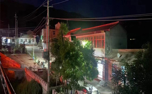 阿里太阳能路灯在暴雪天气下的应对策略