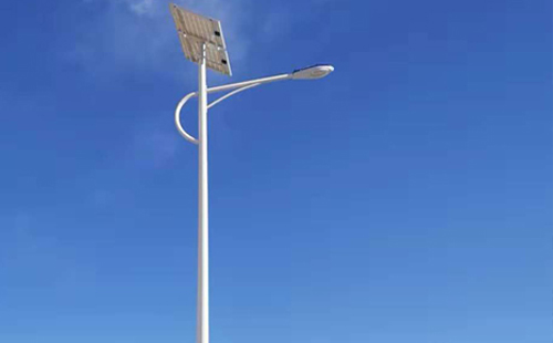 均匀度0.4与0.6差距多大？阿里太阳能路灯配光指南